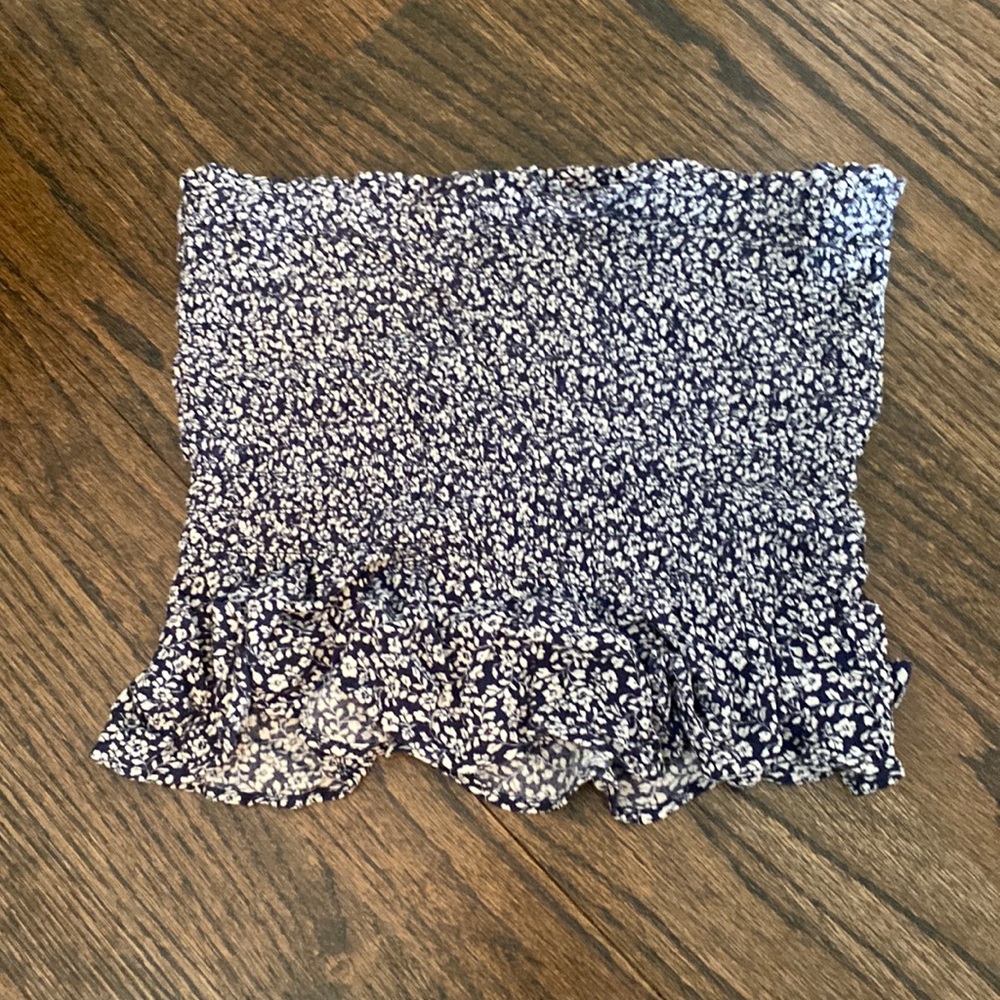 American Eagle Floral Smocked Crop Top